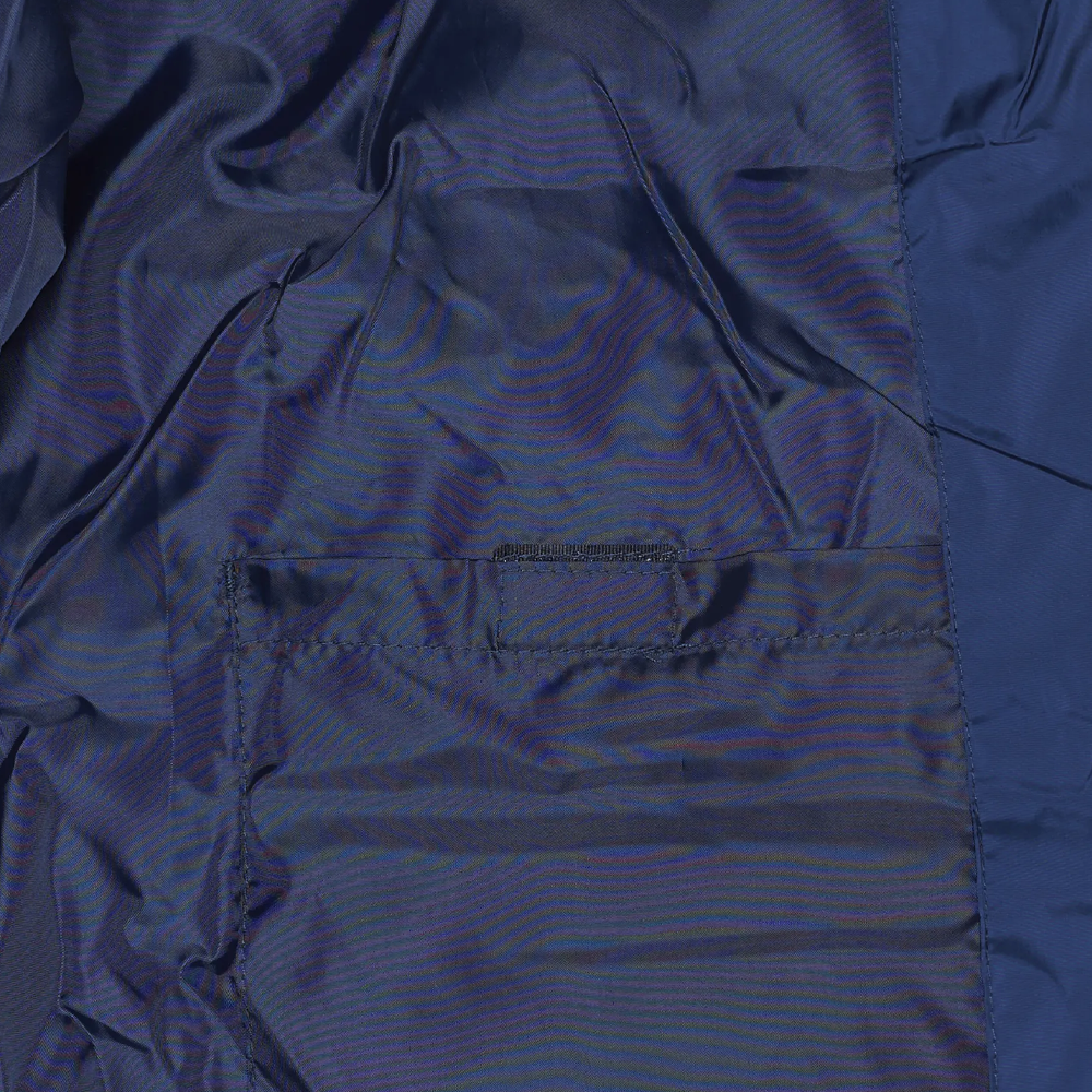 PARKA DE PASEO JUGADOR / CUERPO TÉCNICO ADULTO 25/26